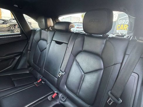 Used 2017 Porsche Macan GTS w/ Premium Package Plus AWD/4WD image 29