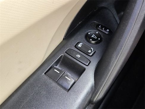 Used 2018 Honda Civic LX image 24