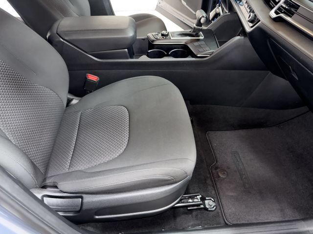Used 2025 Kia Sportage LX FWD image 12