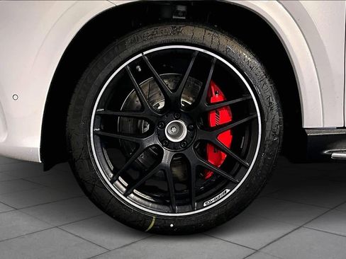 New 2026 Mercedes-Benz GLE 63 AMG S image 17