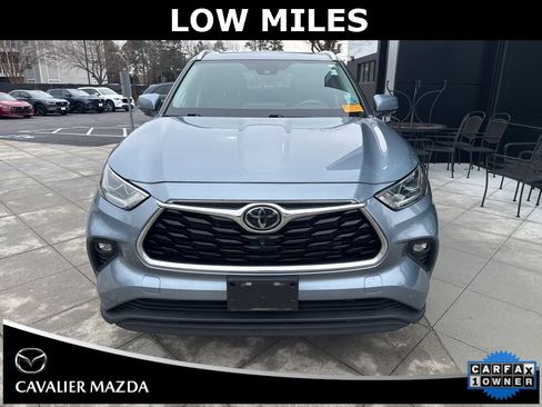 Used 2022 Toyota Highlander Limited image 3