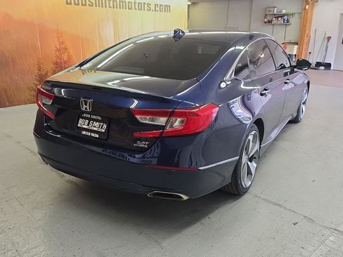 Used 2018 Honda Accord Touring image 20