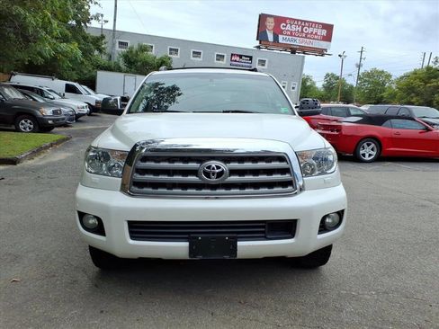 Used 2011 Toyota Sequoia Platinum image 10
