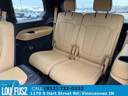 Used 2024 Jeep Grand Cherokee L Summit image 14