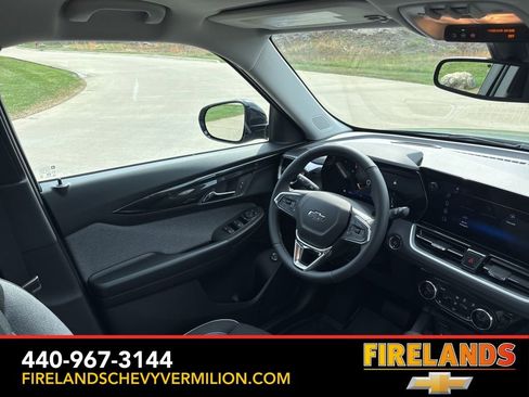 New 2026 Chevrolet TrailBlazer LT FWD image 32