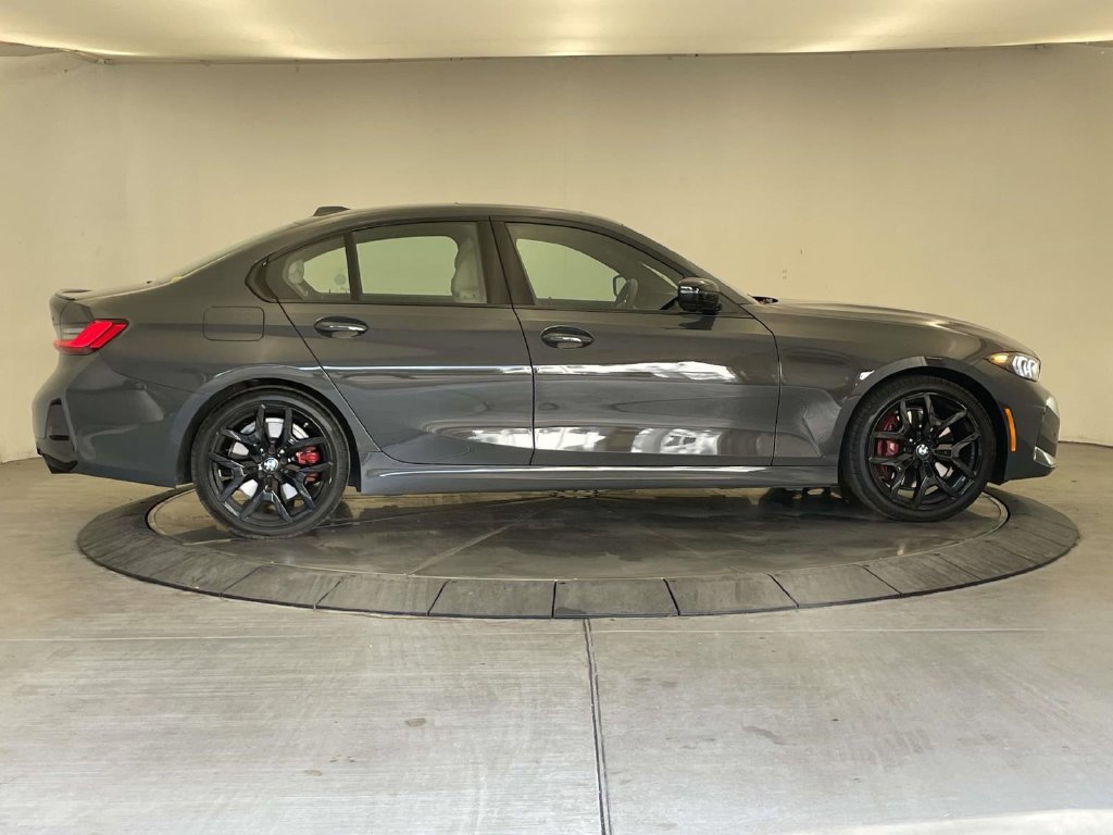 Used 2026 BMW 330i xDrive Sedan w/ M Sport Package AWD/4WD image 6