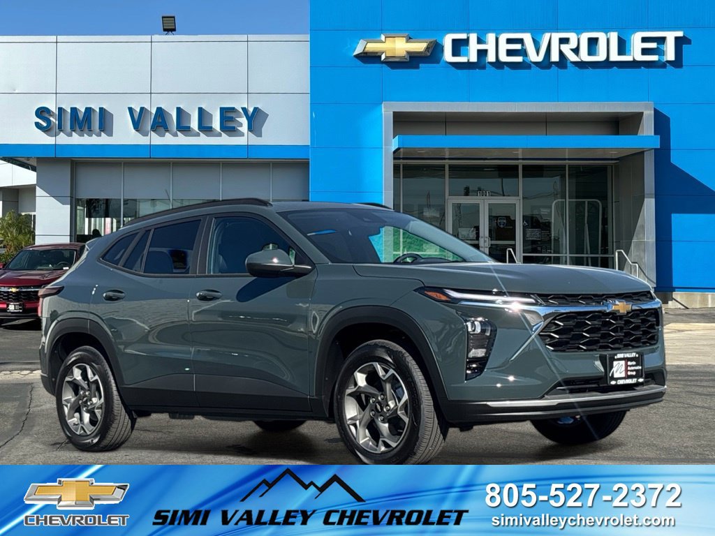 Certified 2026 Chevrolet Trax LT w/ Driver Confidence Package FWD image 1