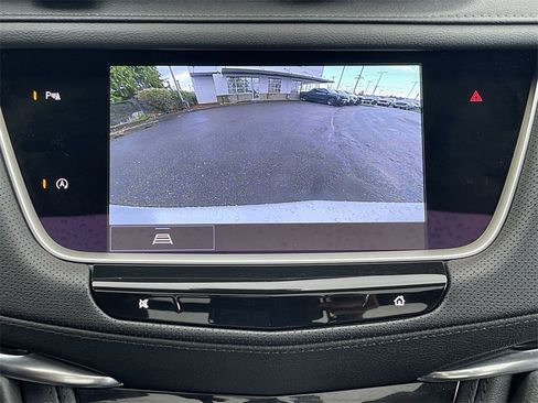 Used 2022 Cadillac XT5 Premium Luxury image 14