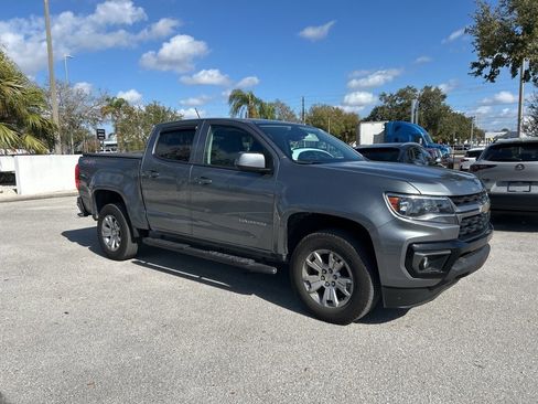 Used 2022 Chevrolet Colorado LT w/ Safety Package image 3
