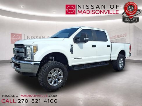Used 2019 Ford F250 XL w/ Power Equipment Group AWD/4WD image 4
