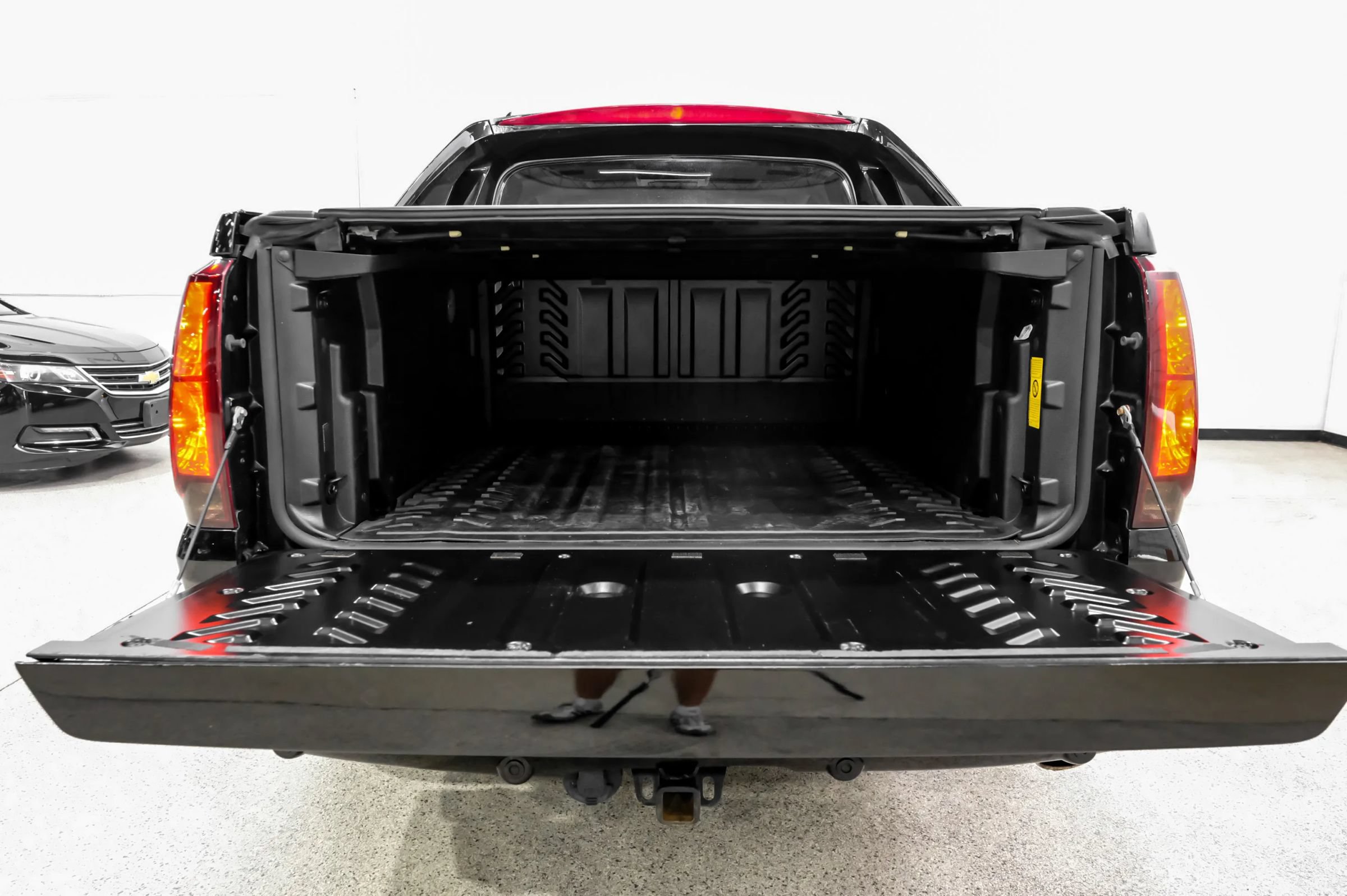 Used 2012 Cadillac Escalade EXT Premium AWD/4WD image 57
