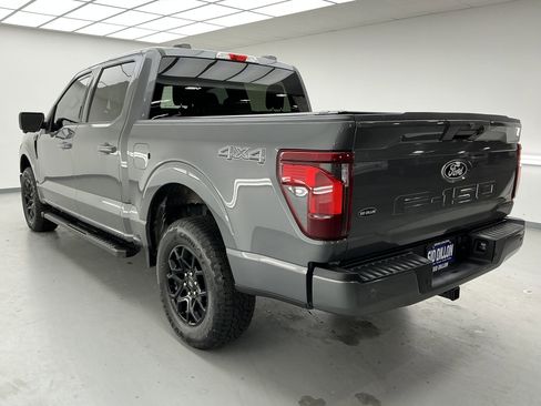 Used 2024 Ford F150 XLT w/ XLT Black Appearance Package image 6