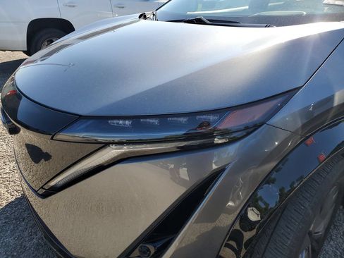 Used 2025 Nissan Ariya FWD image 6