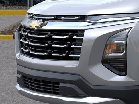 New 2027 Chevrolet Equinox LT FWD image 13