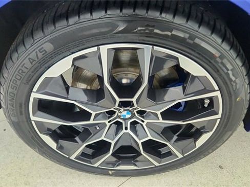 Used 2025 BMW X7 M60i image 62