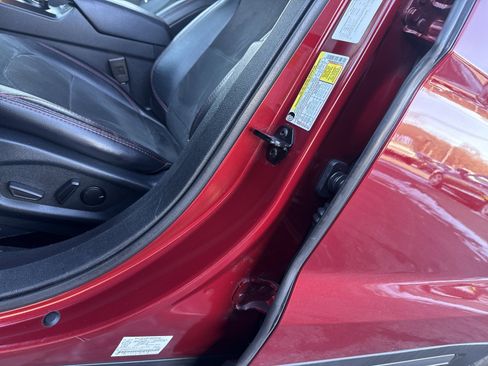 Used 2019 Ford Explorer XLT w/ XLT Sport Appearance Package image 26