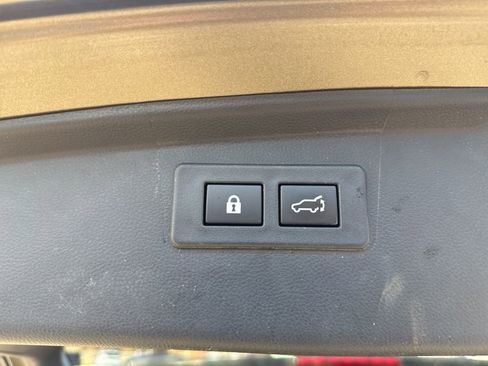 Used 2023 Subaru Outback Limited image 28