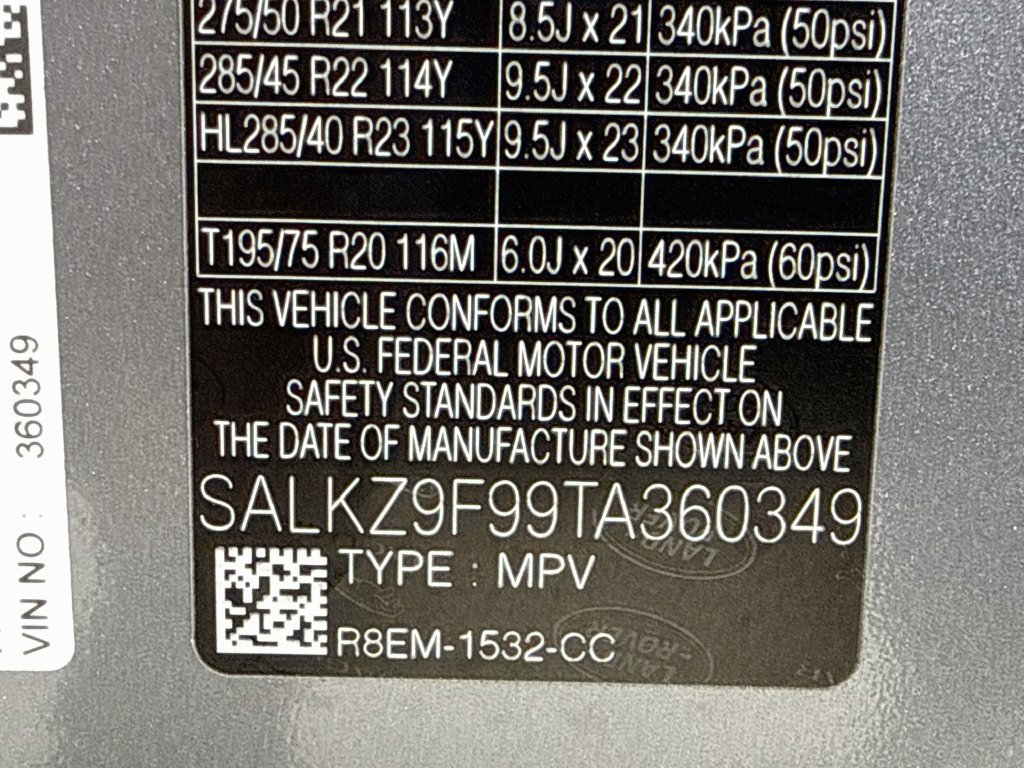 New 2026 Land Rover Range Rover SV AWD/4WD image 33