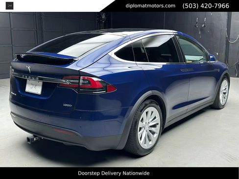 Used 2018 Tesla Model X 100D image 7