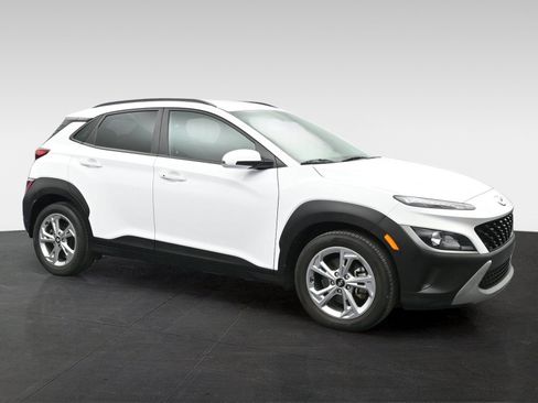 Certified 2023 Hyundai Kona SEL w/ Cargo Package AWD/4WD image 7