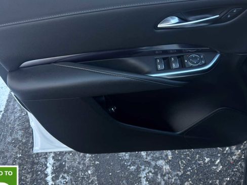 Used 2022 Cadillac XT4 Luxury w/ Cold Weather Package image 14