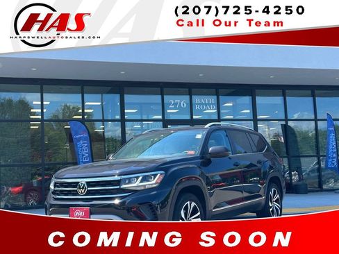 Used 2023 Volkswagen Atlas SEL AWD/4WD image 1
