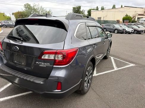 Used 2016 Subaru Outback 3.6R Limited AWD/4WD image 8