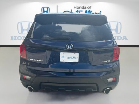 Certified 2024 Honda Passport EX-L image 6