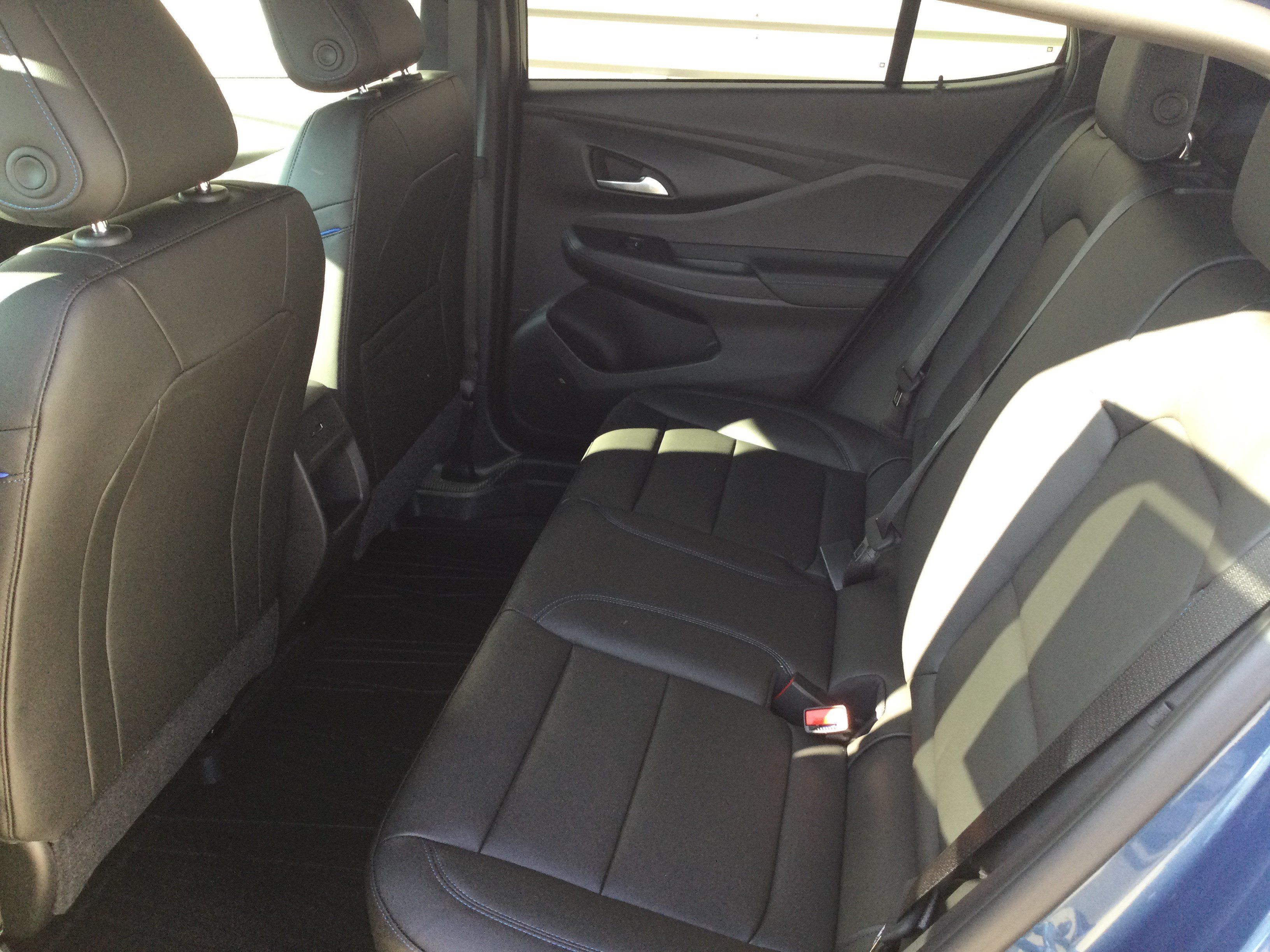 New 2026 Buick Envista Sport Touring w/ Convenience I Package FWD image 6