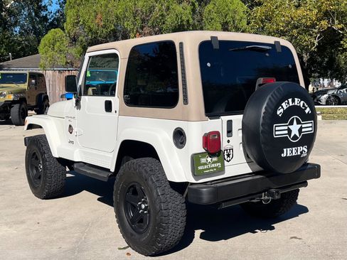 Used 1999 Jeep Wrangler Sahara image 9