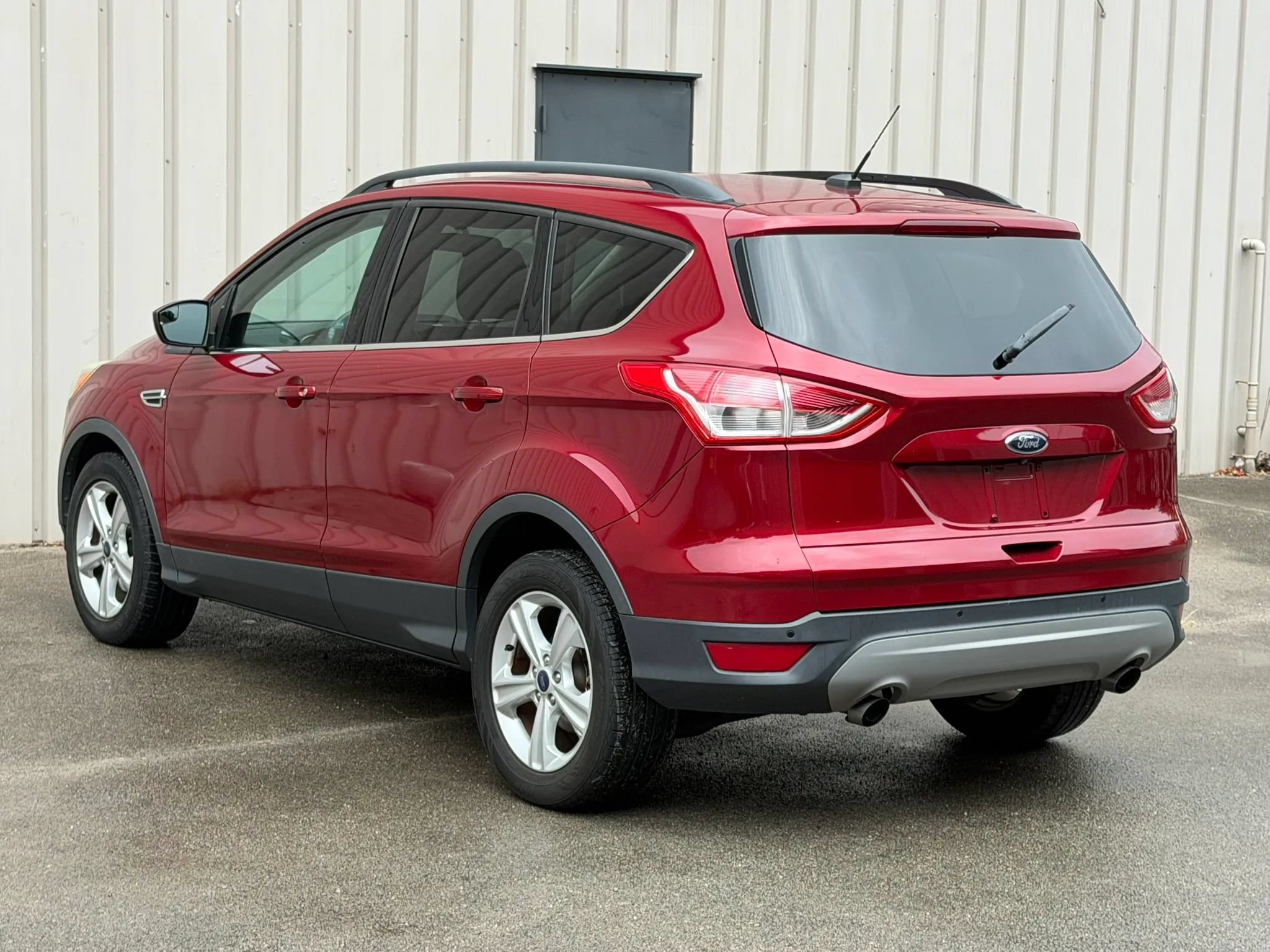 Used 2014 Ford Escape SE w/ Equipment Group 201A FWD image 5