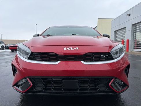 Used 2023 Kia Forte GT w/ GT2 Package image 2