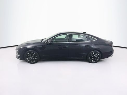 Used 2025 Hyundai Sonata SEL FWD image 4