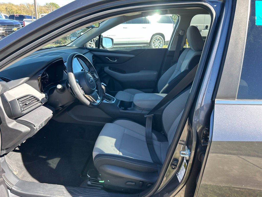 Used 2021 Subaru Outback Premium AWD/4WD image 6