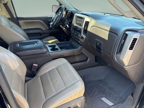 Used 2017 GMC Sierra 1500 Denali w/ Denali Ultimate Package image 19