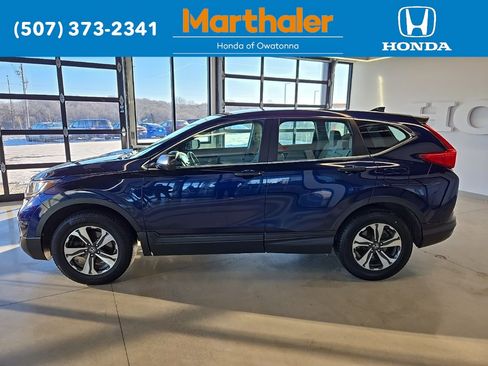 Used 2018 Honda CR-V LX image 2