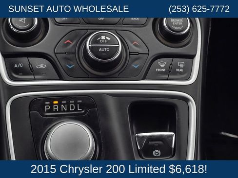Used 2015 Chrysler 200 Limited w/ Convenience Group FWD image 32