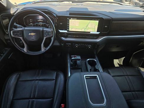 Used 2022 Chevrolet Silverado 1500 High Country w/ High Country Premium Package AWD/4WD image 16