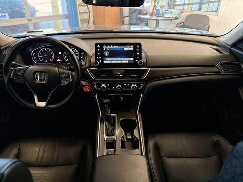 Certified 2018 Honda Accord EX-L image 16
