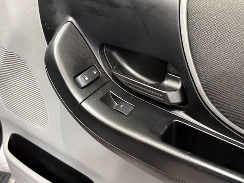 Used 2011 Ford Ranger XLT image 24