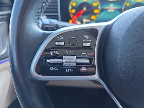 Certified 2021 Mercedes-Benz GLE 450 4MATIC image 23