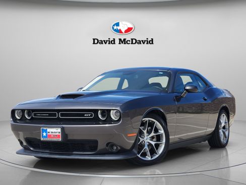 Used 2022 Dodge Challenger GT image 1