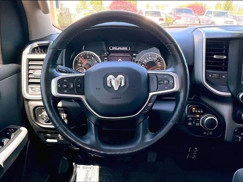 Used 2020 RAM 1500 Big Horn AWD/4WD image 7