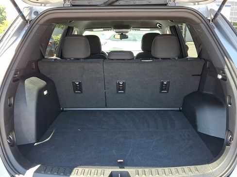 Used 2025 Chevrolet Equinox LT FWD image 30