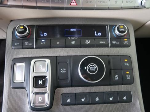 Used 2020 Hyundai Palisade Limited FWD image 27