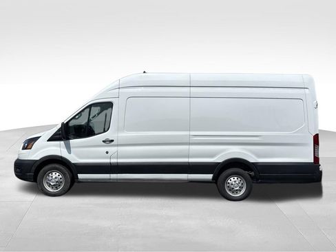 Used 2023 Ford Transit 250 148 High Roof Extended AWD w/ Load Area Protection Package image 9
