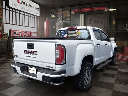 Certified 2022 GMC Canyon AT4 w/ Trailering Package AWD/4WD image 3