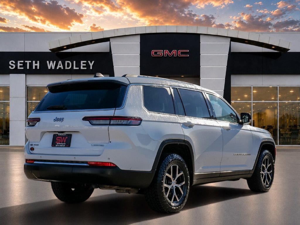 Used 2023 Jeep Grand Cherokee L Limited AWD/4WD image 7