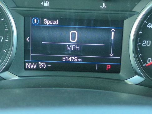 Used 2024 GMC Terrain SLE FWD image 21