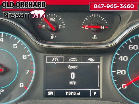 Used 2017 Chevrolet Cruze LS image 21